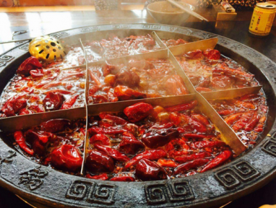 重慶火鍋底料食品廠為什么會比廚師技術(shù)高